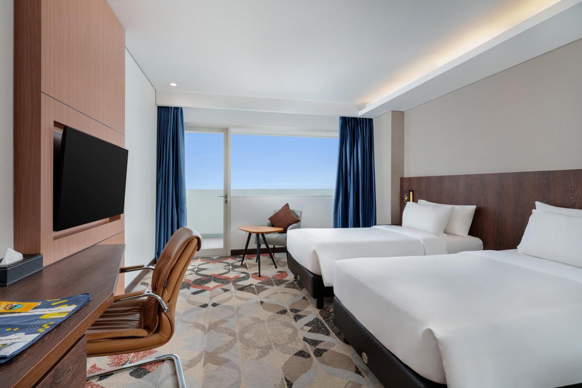 Golden Tulip Springhill Lampung Hotel Bandar Lampung Buitenkant foto